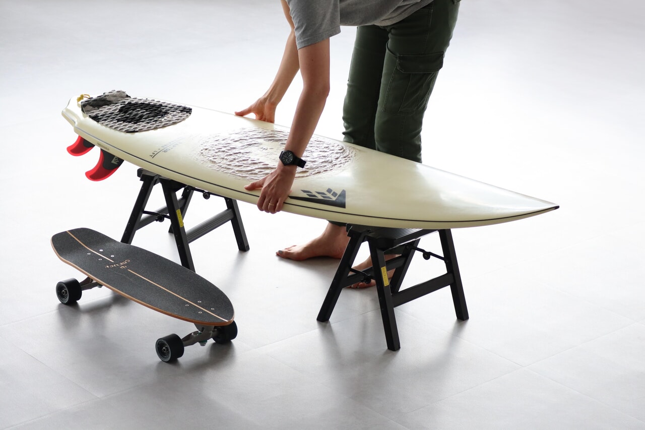 オールブラックステップスツール_6