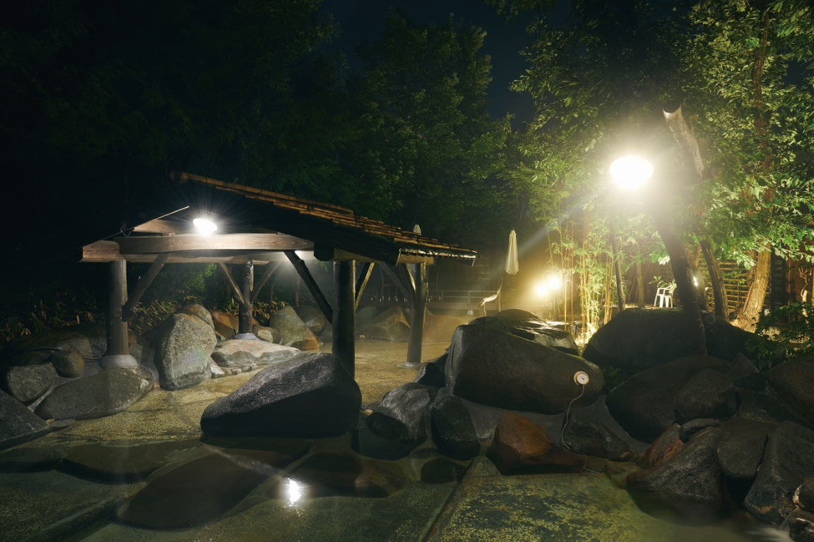 テルマー露天風呂