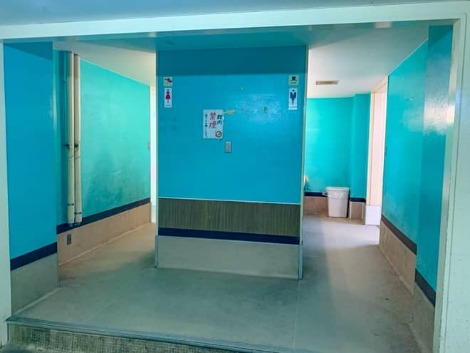 トイレは無料で24時間利用できます