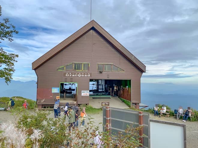 何処にも立ち寄ることも無く