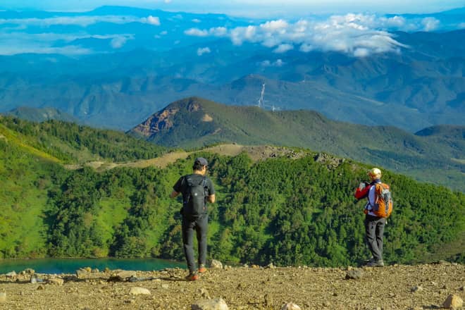 勿論、山頂からの景色は周りに遮るものが無く