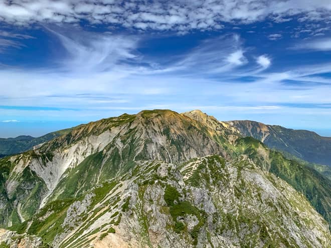 北に目を向けると