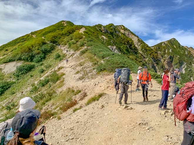 稜線歩きは唐松岳登山でも醍醐味ではないでしょうか
