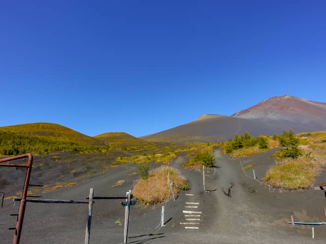 二ツ塚(双子山)分岐を目指す
