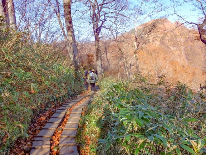 天気が良い日は谷川岳の雄大な山容を拝むことが出来ます