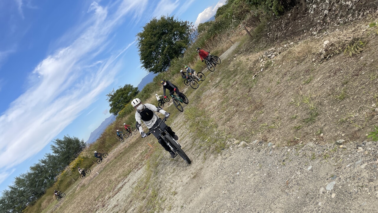 山梨MTBベースオートキャンプ場_8