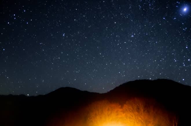 星空観測を楽しむ