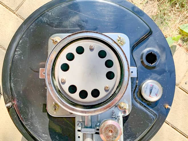 薄いワッシャーを載せて