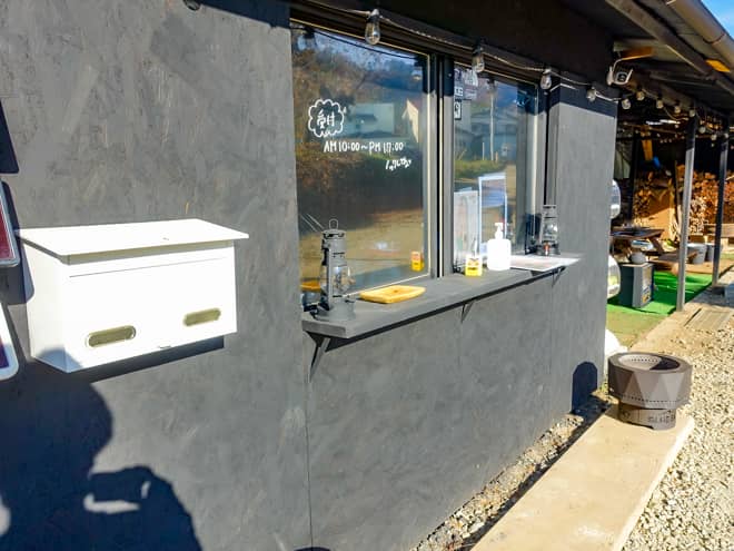 キャンプで必要な消耗品をはじめ