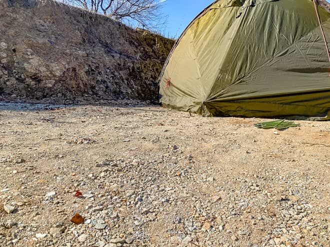 サイトの地面の特徴