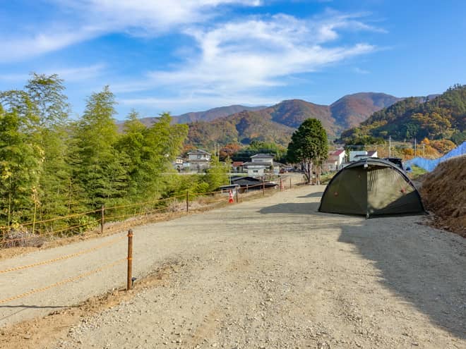 サイト3とサイト5に挟まれた通路のような場所にある