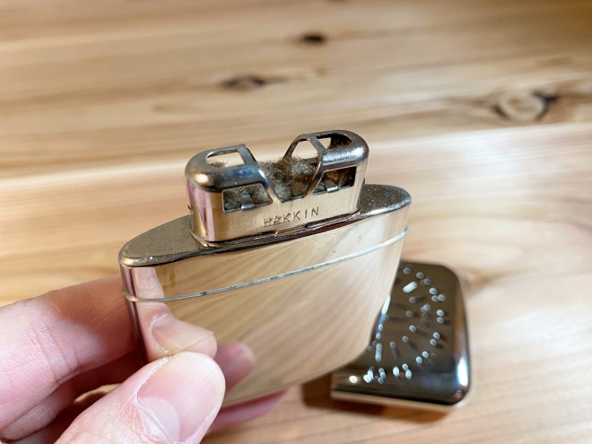 ハクキンカイロのプラチナ触媒部