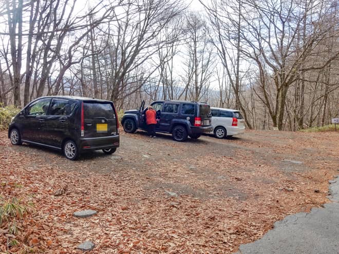 最寄りの駐車場は「信州峠駐車場」