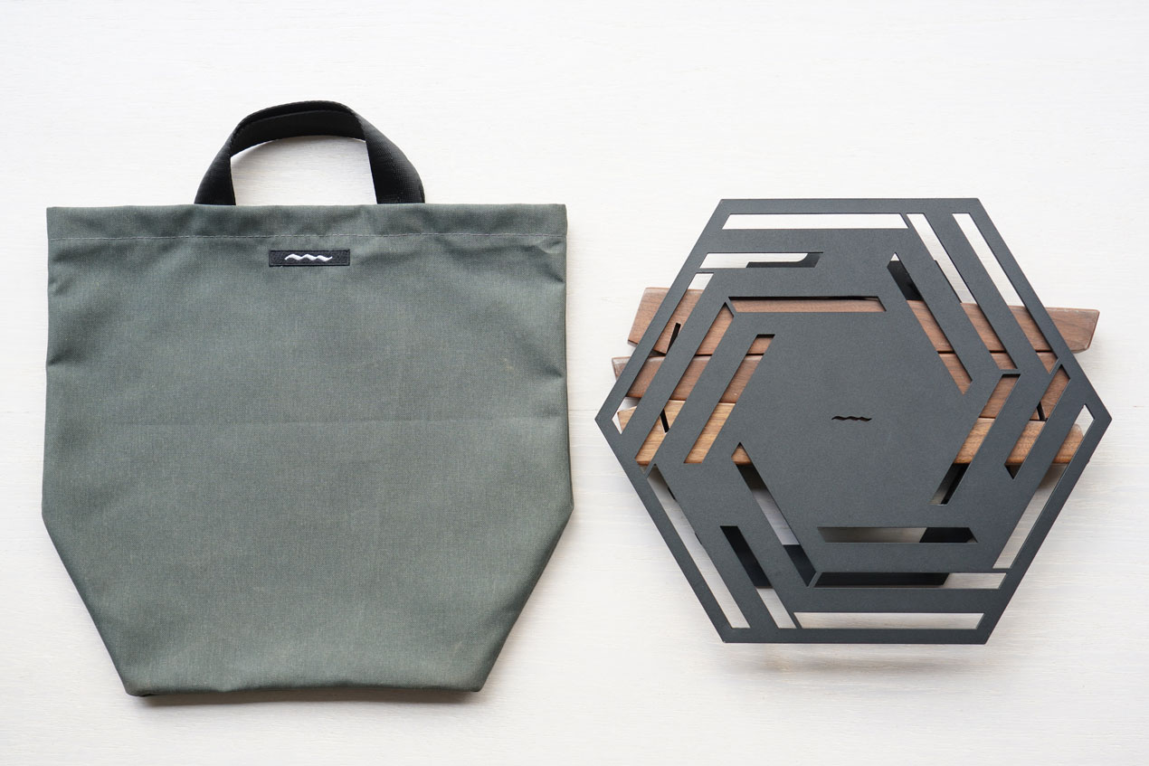 収納ケース付き