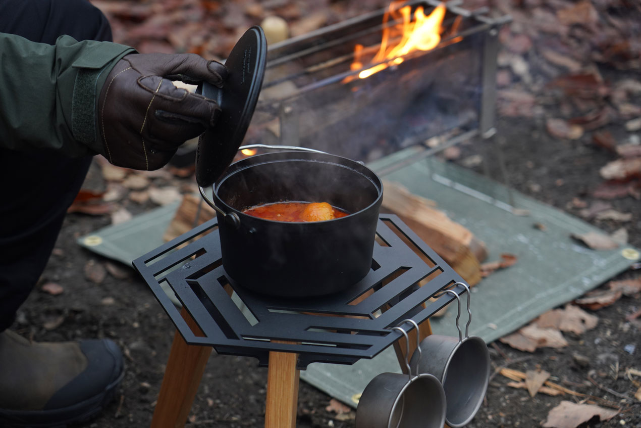 金属天板でヘビーに使える