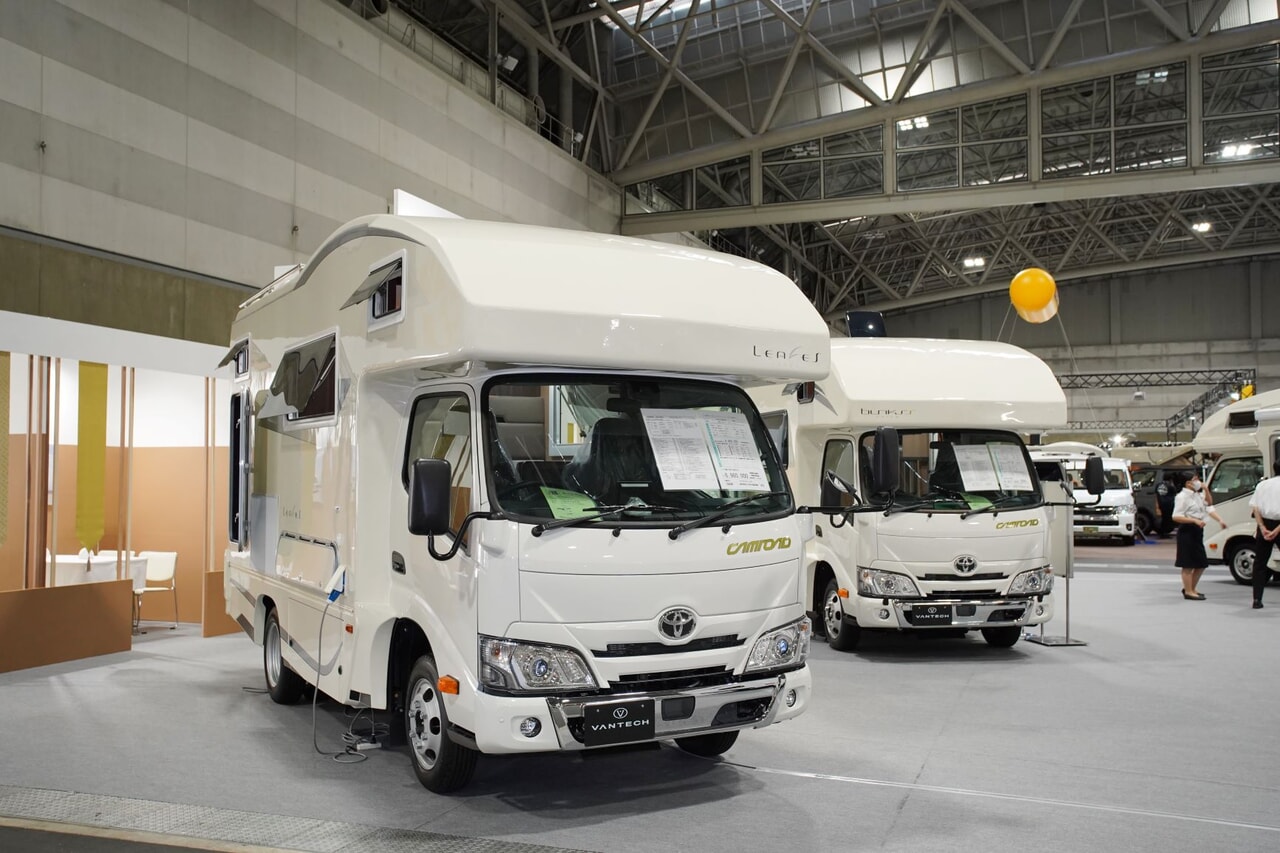 名古屋キャンピングカーフェアの様子