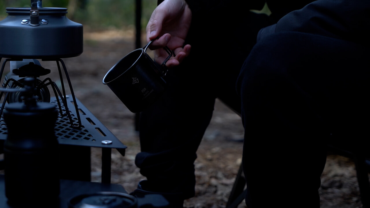 ブラックチタンマグのイメージ写真