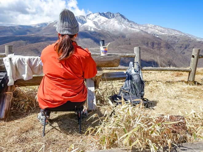 これだけ開放的な景色が続く絶景の山にも関わらず