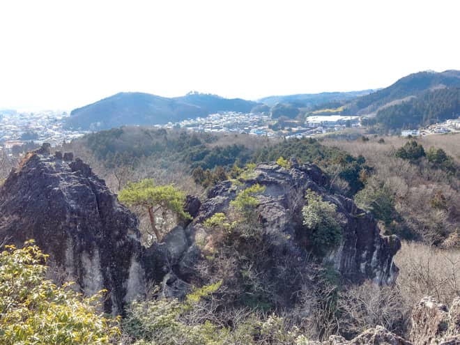 ベンチのあるC峰からは