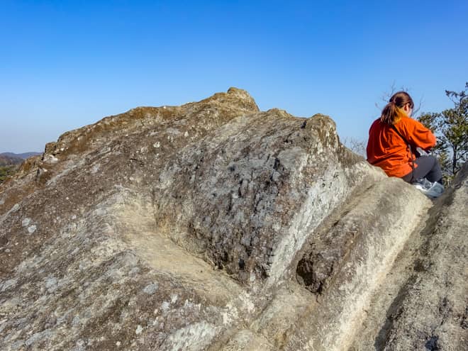小鋸山に登るなら登山ガイドツアーを利用するのも手です