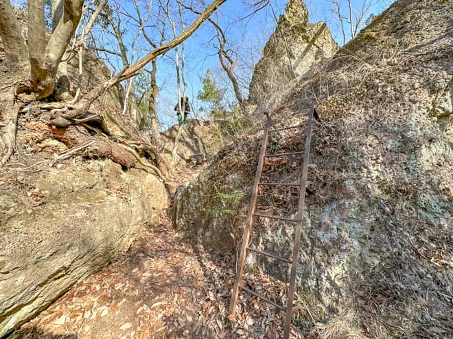 3番岩から2のタルミまでは3か所のはしご場