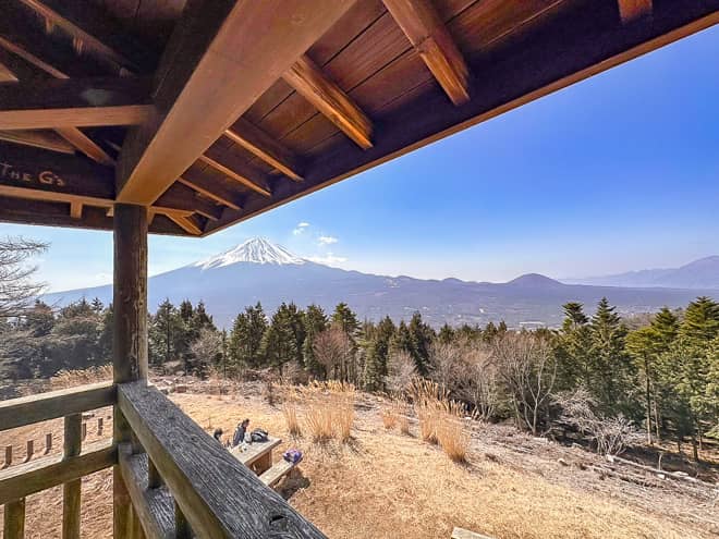 足和田山の最高峰「五湖台」からの眺望