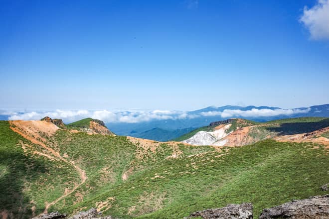山頂からは大パノラマが広がるのは勿論のこと