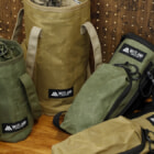 キャンプのお供を安全に使いやすく！VASTLANDからランタンケースとペグバッグが新発売