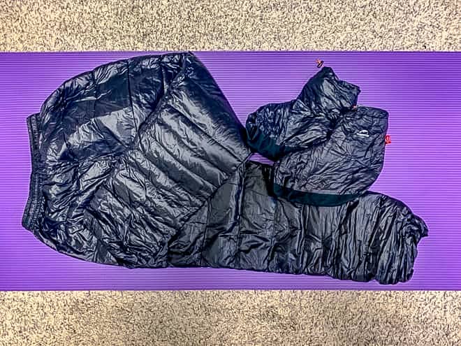 ダウンパンツ・テントシューズ