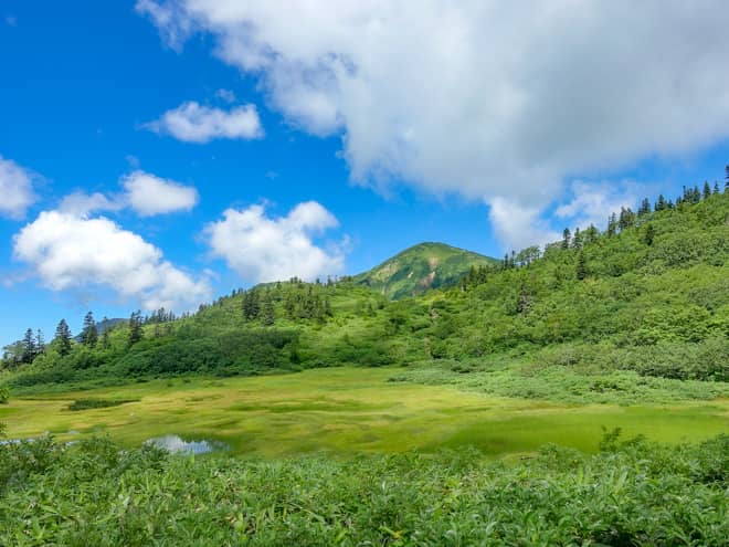 大変絶景の山で、山頂は360度大パノラマの大展望