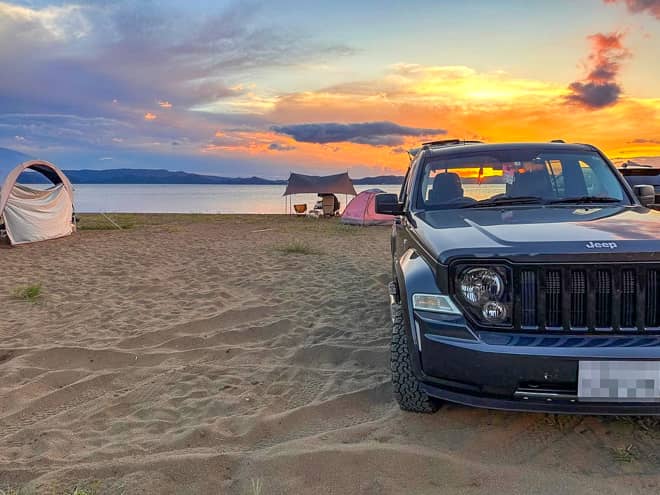 また、砂浜なので4WD車推奨です