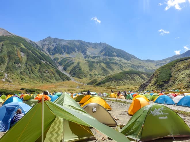 シーズン中の土日は激込みでプライベート感はゼロ