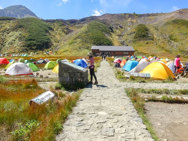 テント場なのにキャンプ場のようで利用しやすい