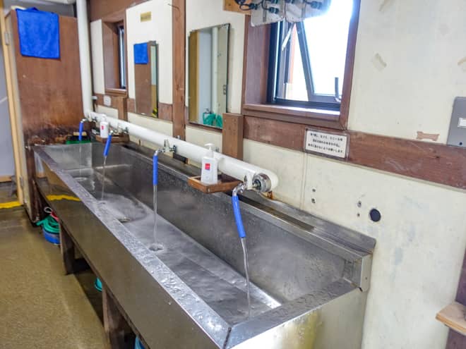 ハンドソープもあり、手洗いや歯磨きで混雑していました