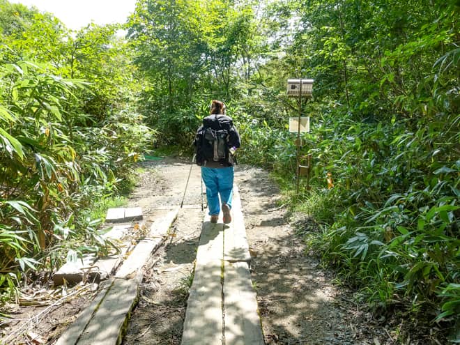 三平峠からは下りなので (2)