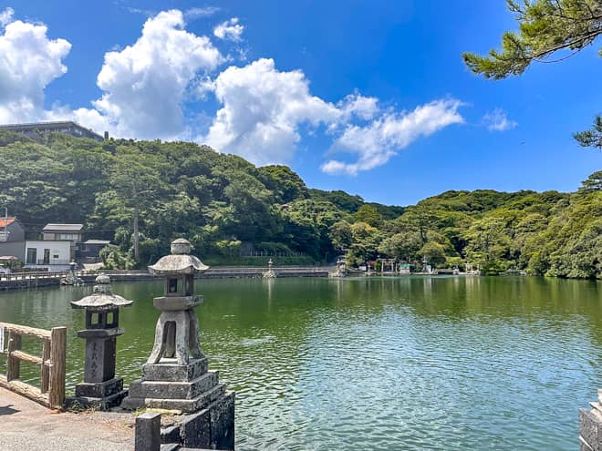 国の天然記念物「明神池」