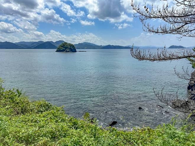 海沿いを走る道なので