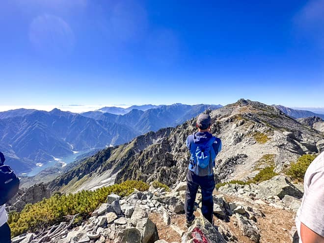 このまま少しだけ東側に視線を動かすと