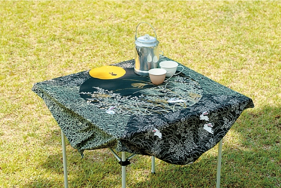 アウトドアに風呂敷