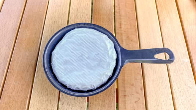 ブービーミニスキレットカマンベール