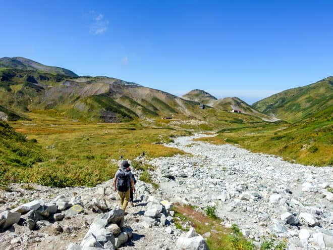 長い長い激下りの「大砂走り」が終わると