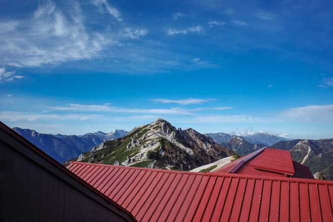 「燕山荘」からの景色