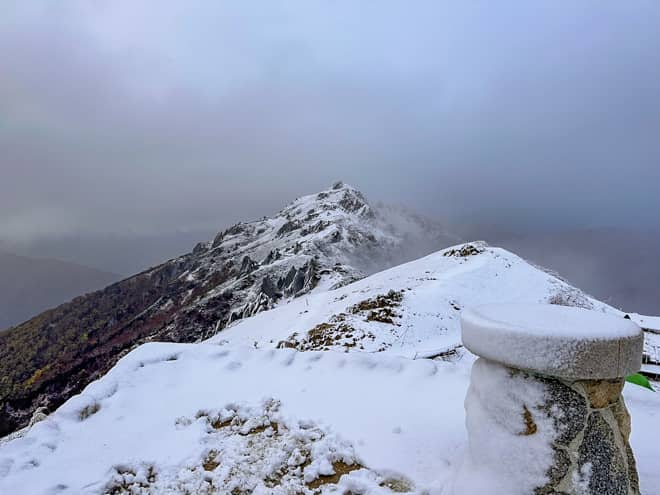 ご来光時の景色燕山荘
