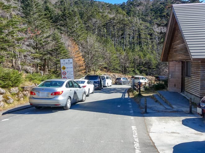 大弛峠から登頂するコースは難易度が低い代わりに