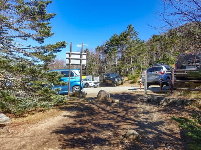大弛峠駐車場が見えてきました