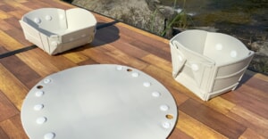 まな板と食器を兼用できる超軽量シリコン食器がアウトドアに便利そう！