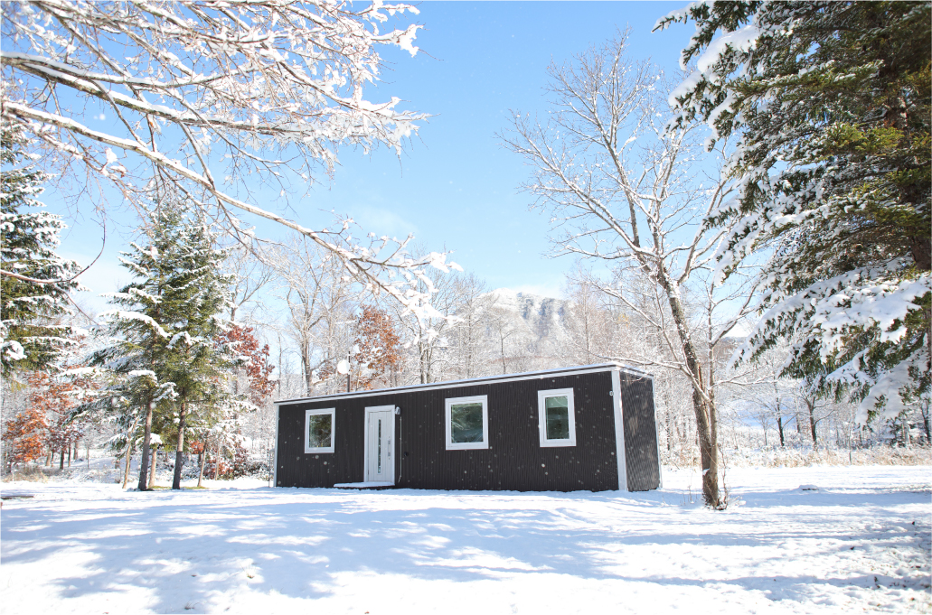 ピンネシリヴィレッジファームパーク キャンピングボックス (2)