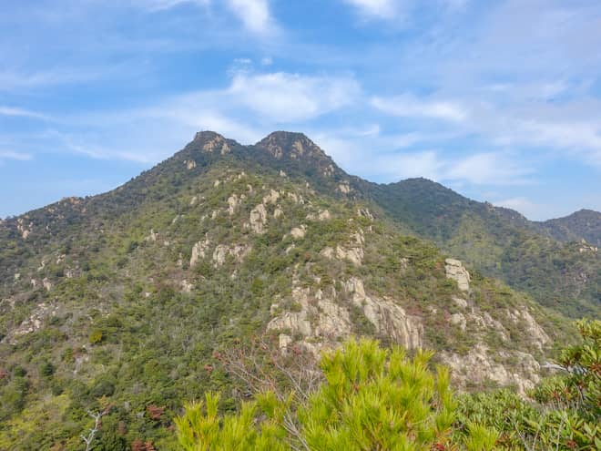 展望は良く、これから登る