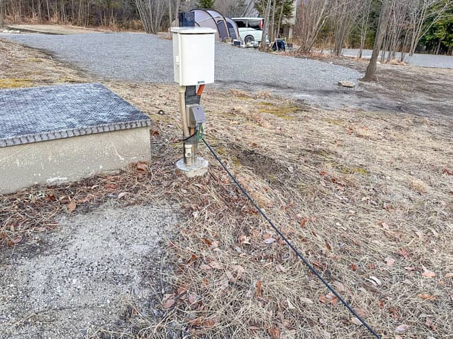 管理棟やトイレ、炊事場が近く