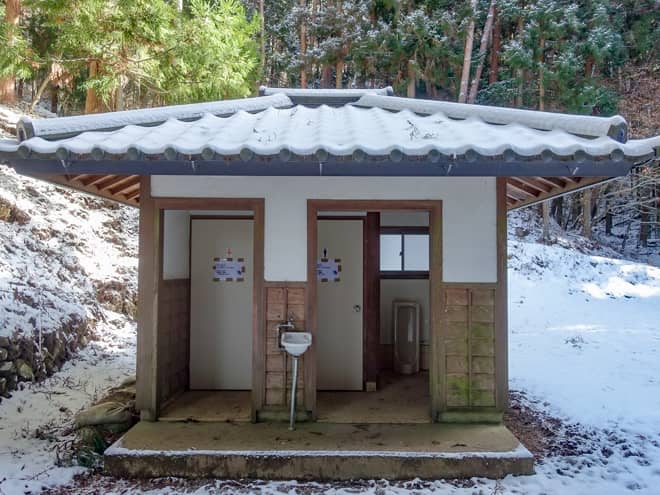 駐車場にトイレはありませんが